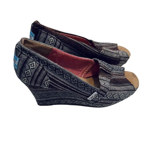 Toms Wedges - Picture 1 of 6